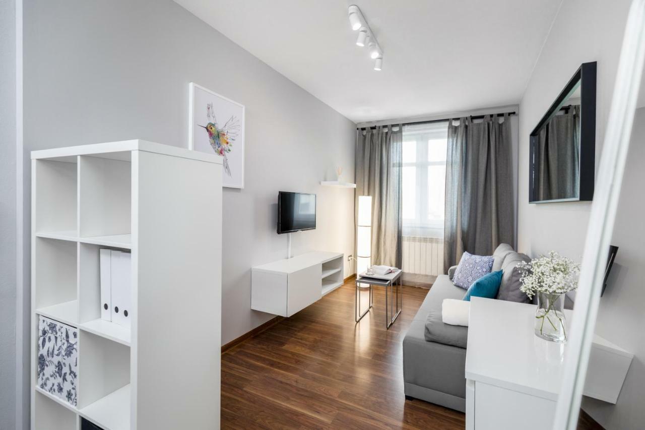 Apartament Gemini Dzierzoniow Luaran gambar