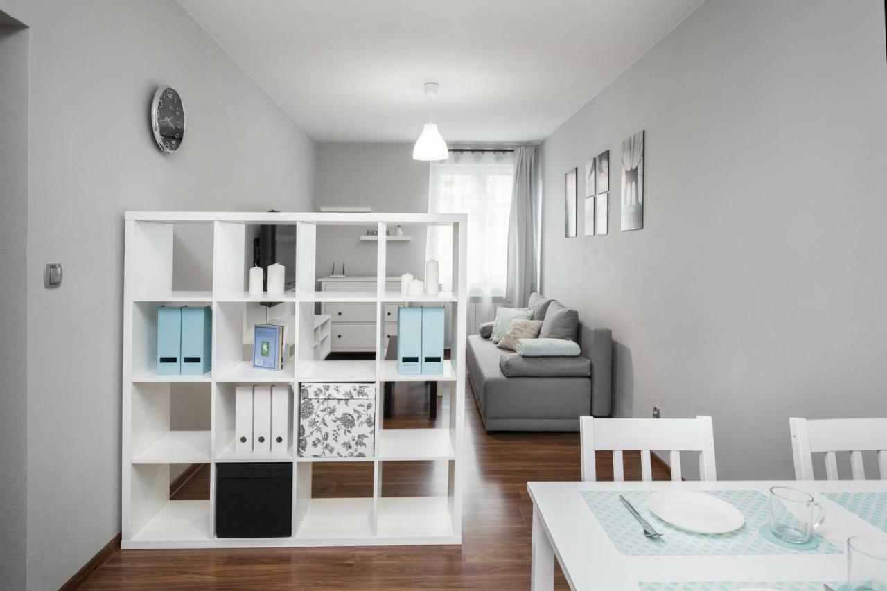 Apartament Gemini Dzierzoniow Luaran gambar
