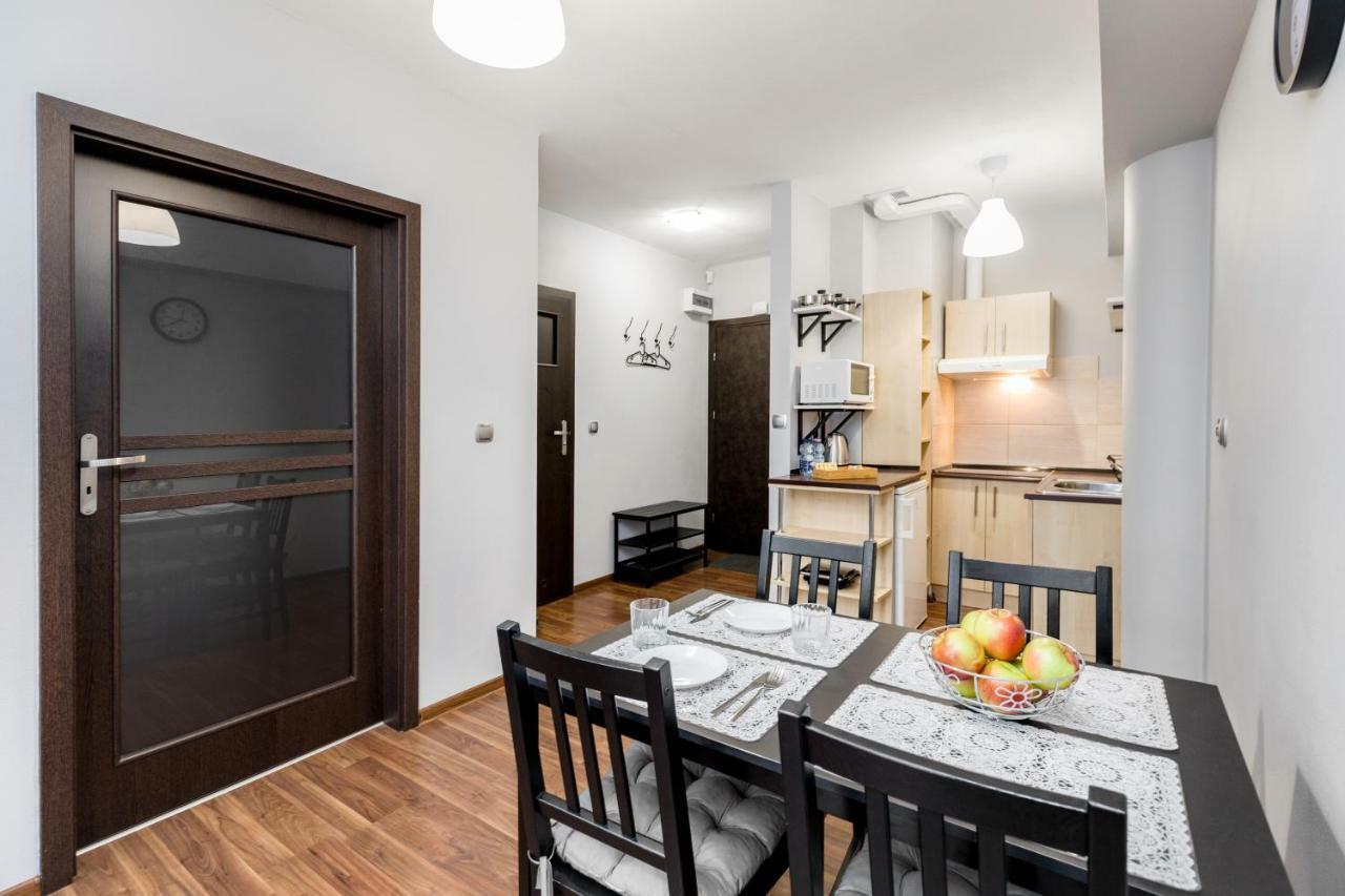 Apartament Gemini Dzierzoniow Luaran gambar