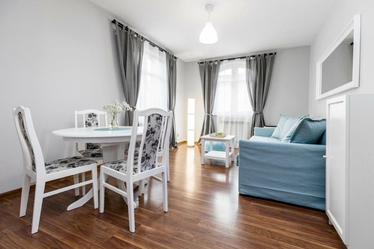 Apartament Gemini Dzierzoniow Luaran gambar