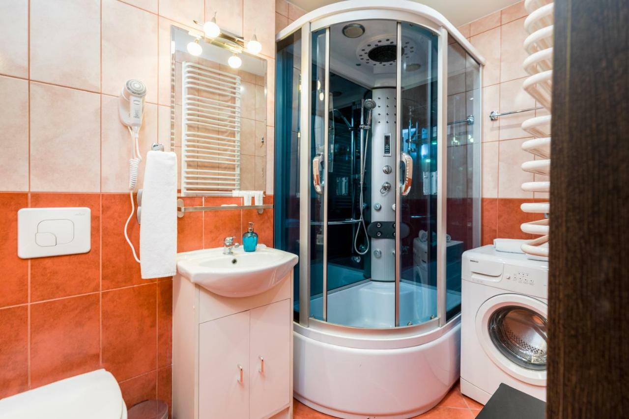 Apartament Gemini Dzierzoniow Luaran gambar