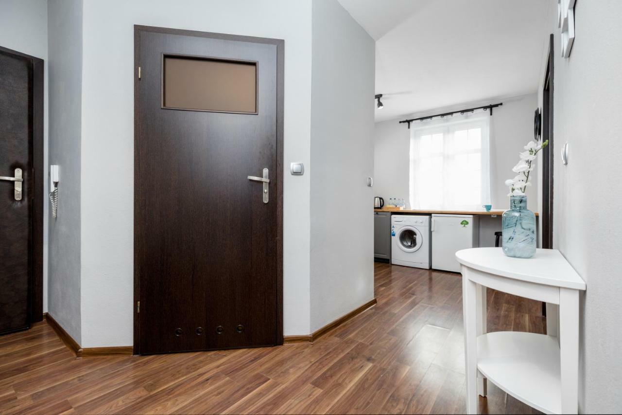 Apartament Gemini Dzierzoniow Luaran gambar